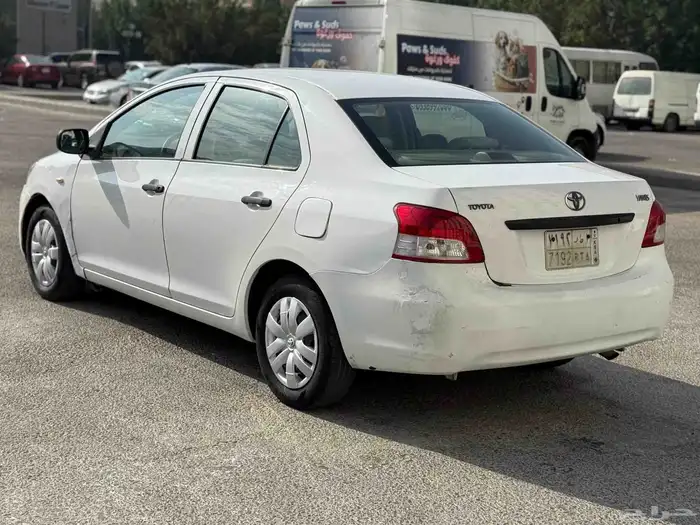 تويوتا يارس قير عادي Toyota Yaris manual transmission 200 8