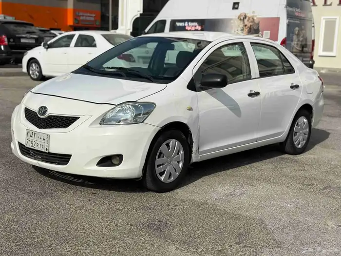 تويوتا يارس قير عادي Toyota Yaris manual transmission 200 4