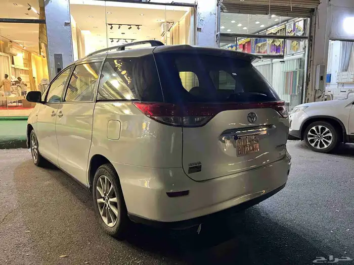 تايوتا بريفيا 2014 للبدء ب H1 أو هايس 4