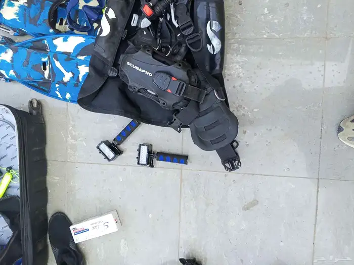 اثنين معدات غواص متكامله 4