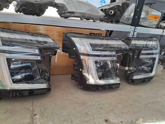 نيسان باترول موديل 2025-2026 متوفر شمعات (انوار) 1