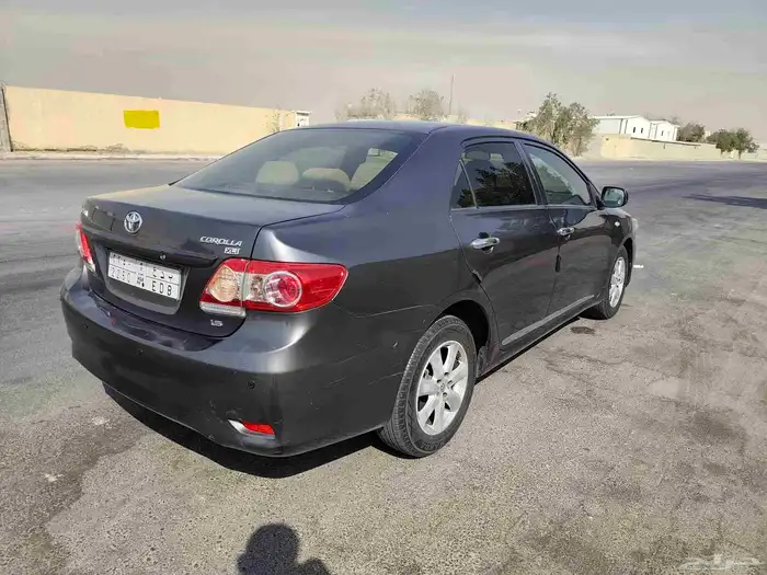تويوتا كورولا موديل 2013 3
