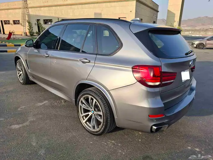 بي ام x5 5