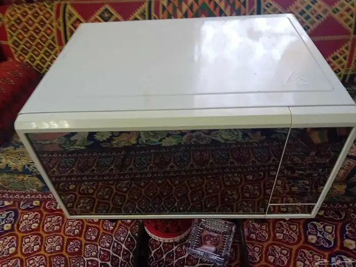 أغراض للبيع الباحه التواصل علي التلفون فقط 1