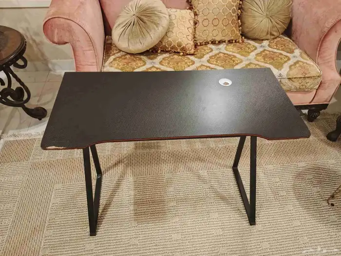 طاوله قيمنق 0