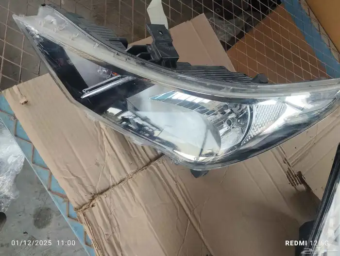 شمعة اكسنت 2019 إلى 2023 0