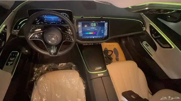 مملوكة لدي العصيمي قيد الشحن مرسيدس E200 2025 4