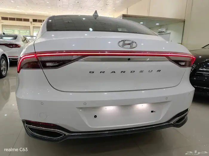 ازيرا2021 6سلندر 2