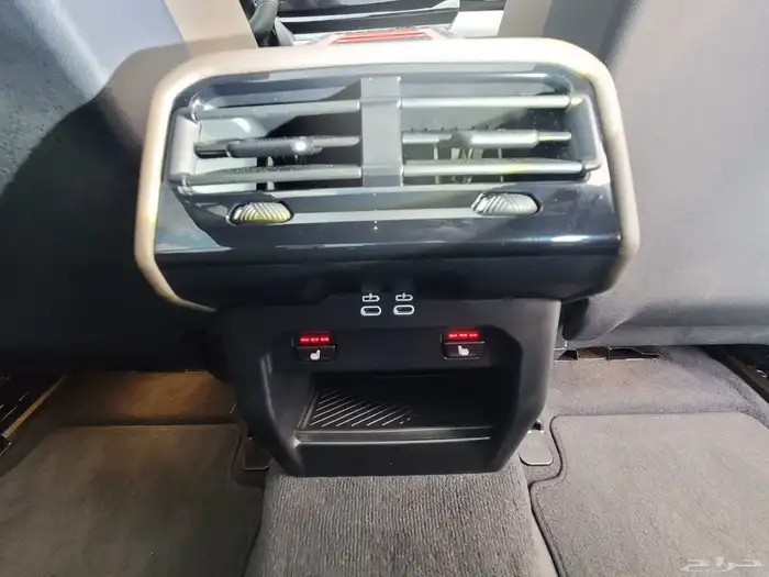 مملوكة لدي العصيمي قيد الشحن BMW520i mkit 2024 14