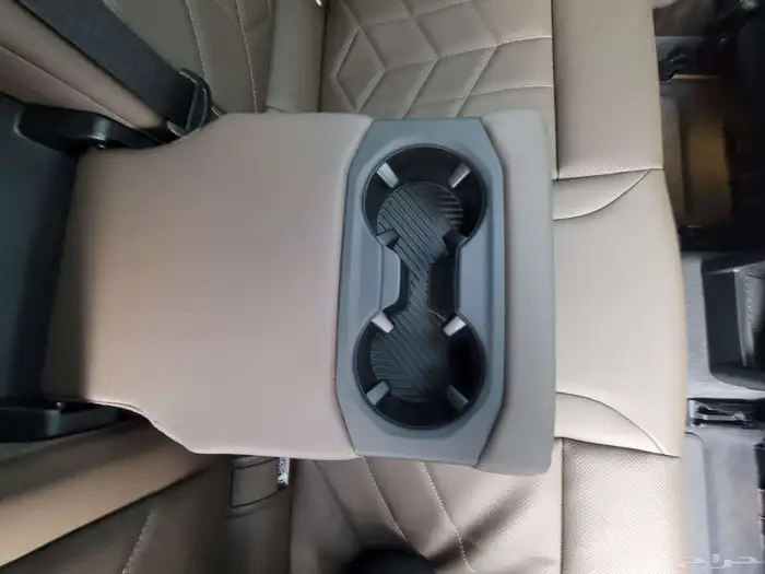 مملوكة لدي العصيمي قيد الشحن BMW520i mkit 2024 10