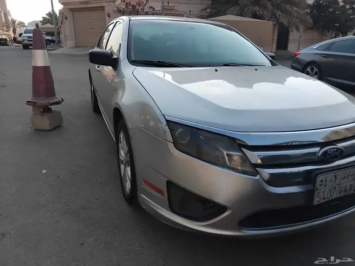 فورد فيوجن 2012 15