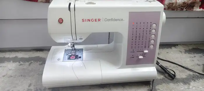 مكينة خياطة و تطريز سنجر إلكتروني 1