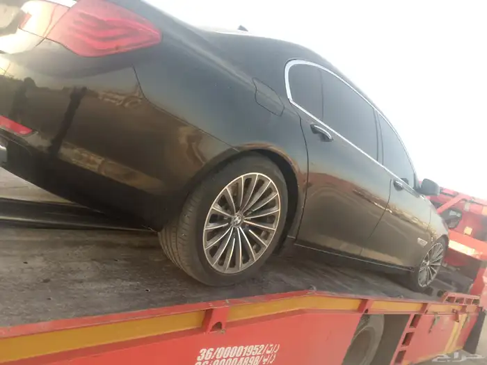 بي ام دبليو تشليح قطع غيار موديل 2012 حجم 740 8