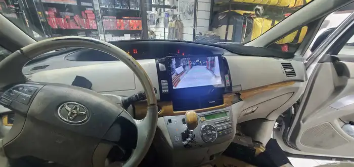 شاشه تايوتاء بريفيا 2012 2