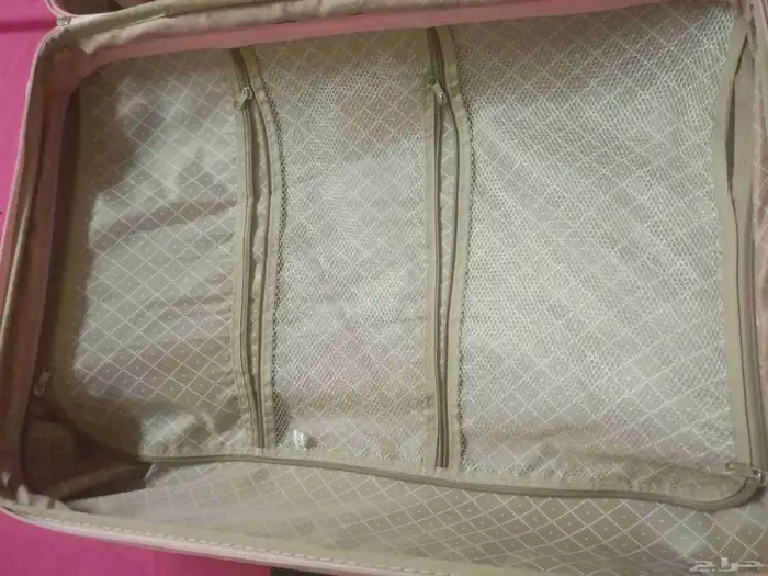 شنطتين سفر اخت الجديده وسط و صغير 2