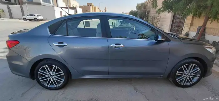 كيا ريو فل كامل 2020 9