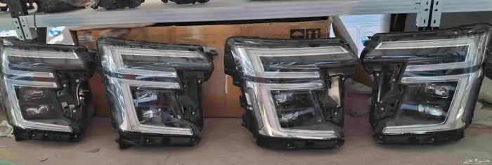 نيسان باترول موديل 2025-2026 متوفر شمعات (انوار) 5