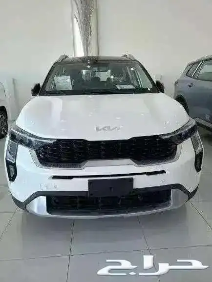 كيا سونت فل كامل فتحه سقف مو 24 0
