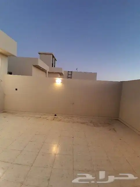 للبيع روف علوي مع ملحق تشطيب راقي 8غرف مخطط هيف 650الف 25