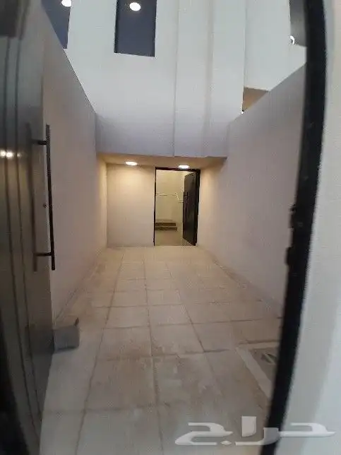 للبيع روف علوي مع ملحق تشطيب راقي 8غرف مخطط هيف 650الف 2