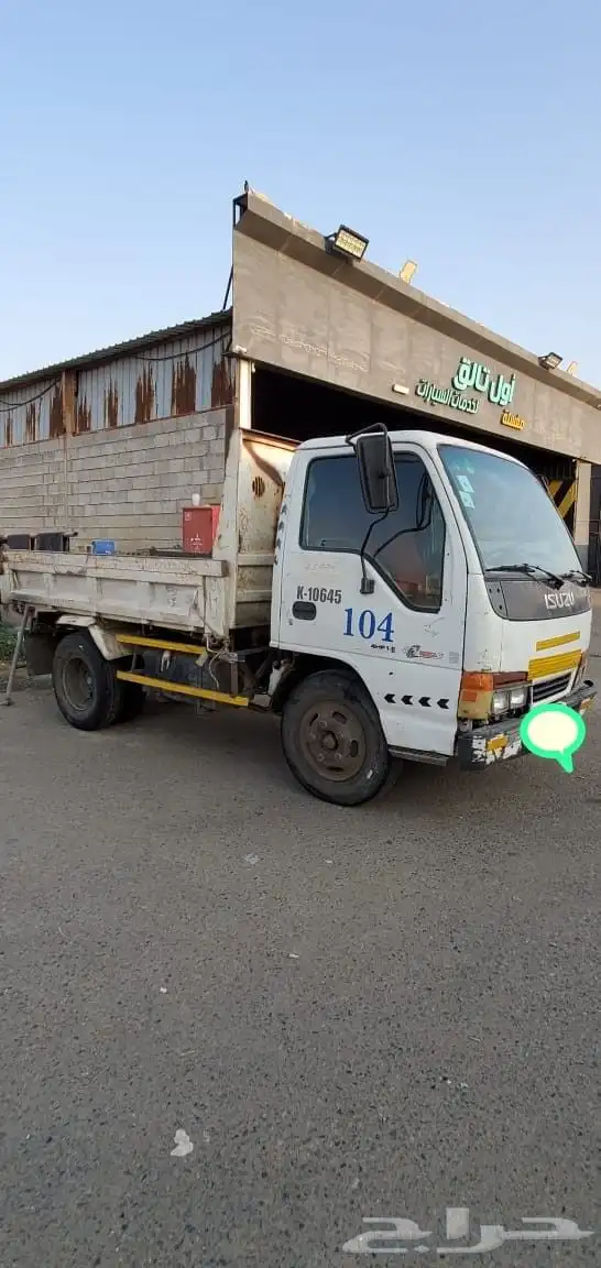 للبيع قلاب ايسوزو 3طن موديل 2002 مفحوص والاستماره منتهي 5