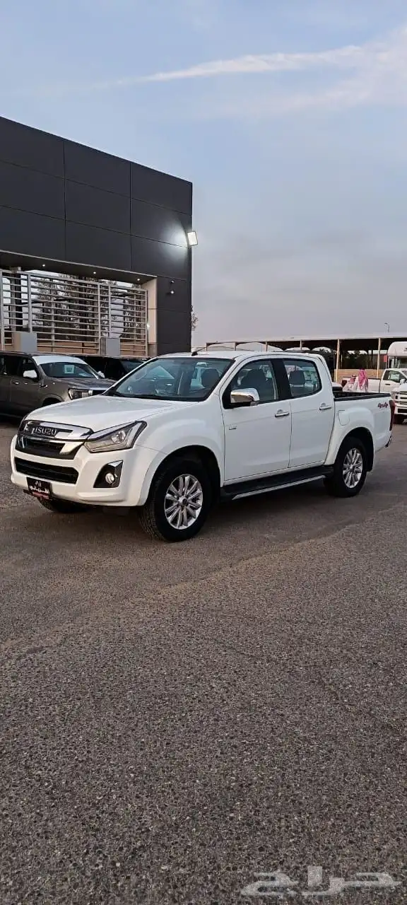 ايسوزو ديماكس موديل 2020عداد28الف ديزل 4