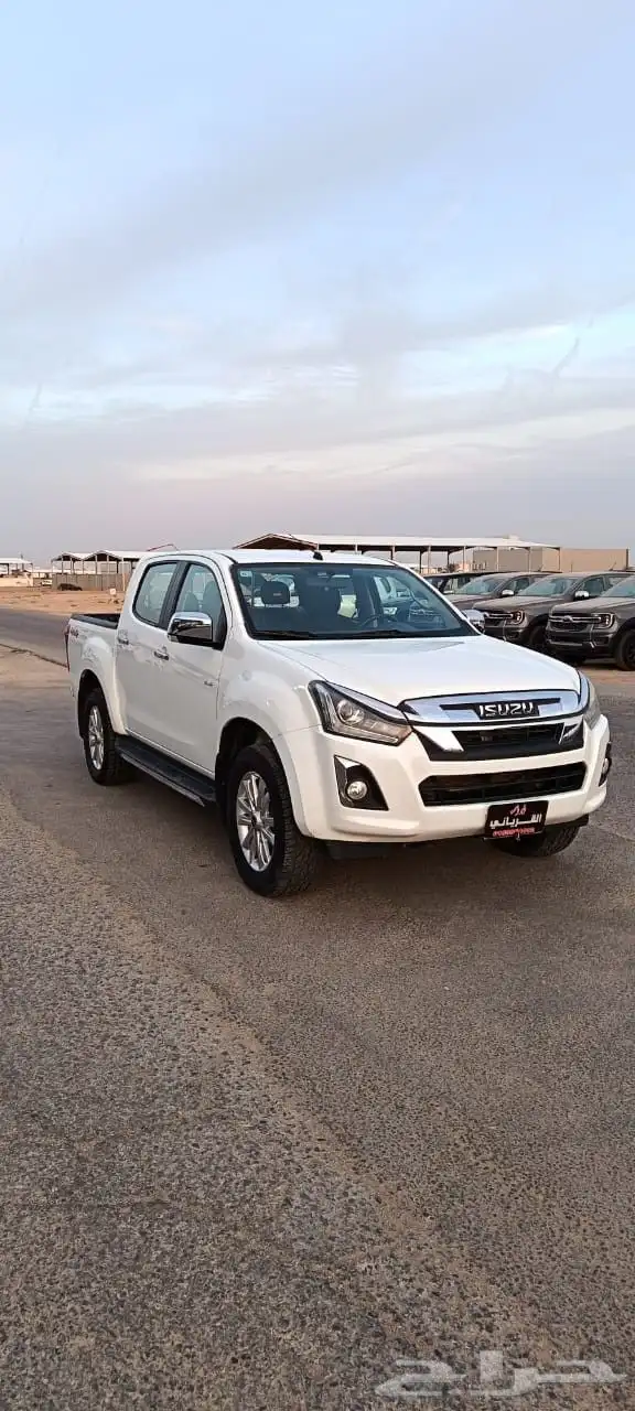 ايسوزو ديماكس موديل 2020عداد28الف ديزل 3