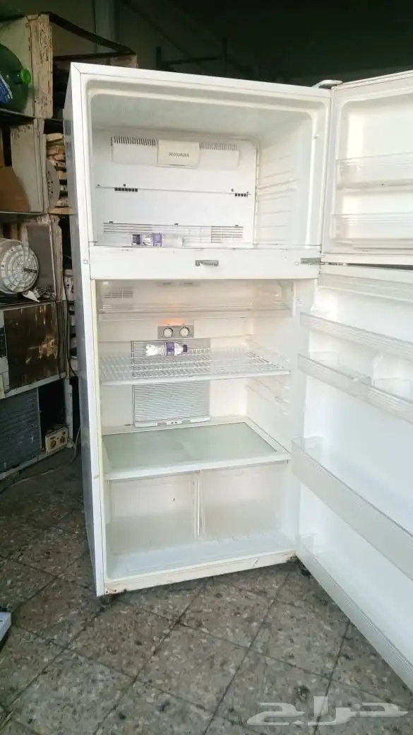 ثلاجه شارب 1