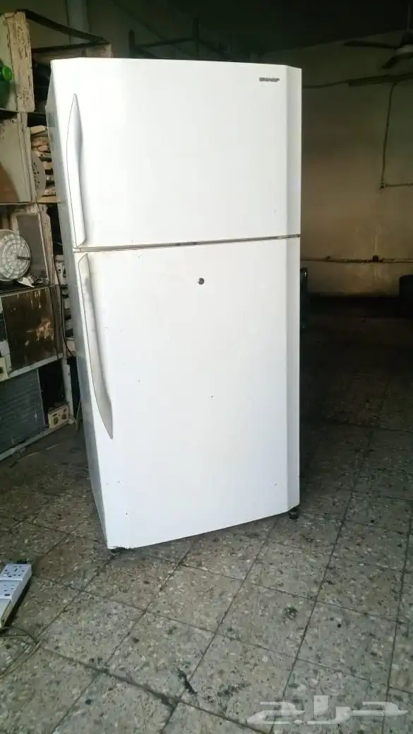 ثلاجه شارب 0