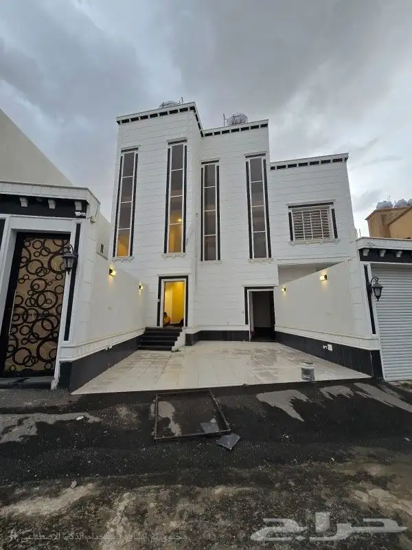 للبيع روف علوي مع ملحق تشطيب راقي خلف مستشفى الألماني 620الف 1