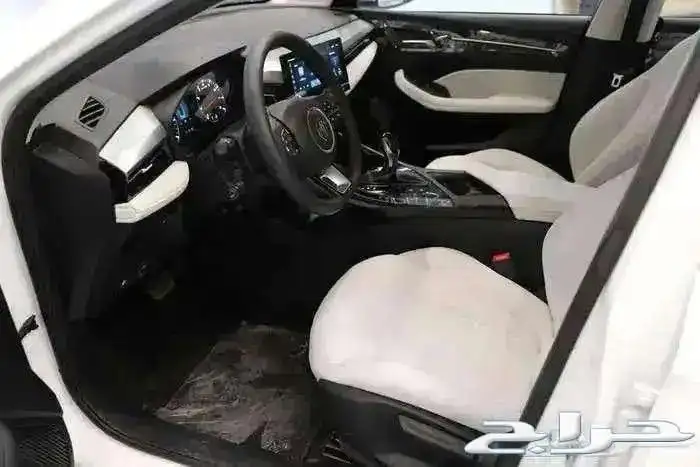 ام جي _ 5 _ الشكل الجديد _ 2025 4