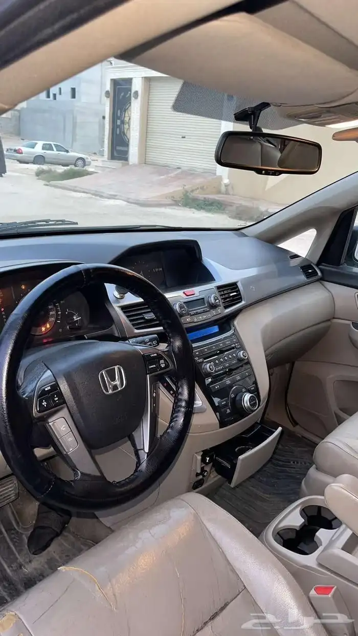 هوندا 2012فحص استمارة جديد محركاته مكيفات طيبه 1