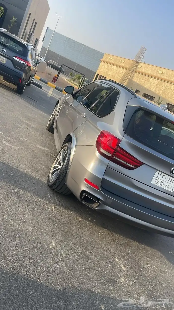 بي ام x5 6