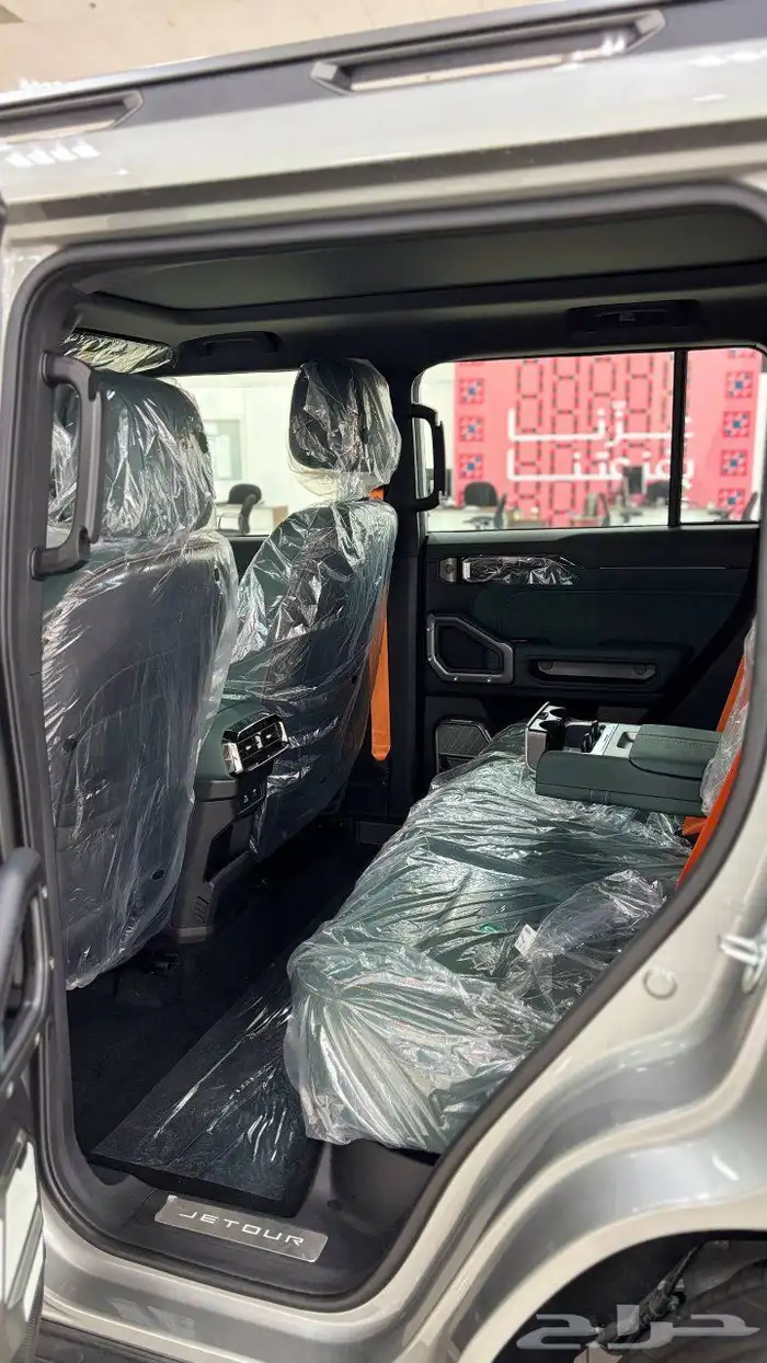 جيتور T2 لكجري متوفر داخلي زيتي وجملي 4