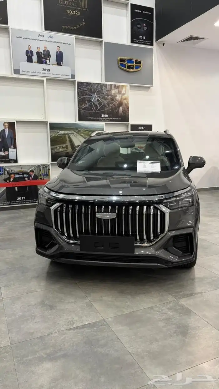 جيلي اوكافانجو 2025 ثلاث مراتب 2000cc 2