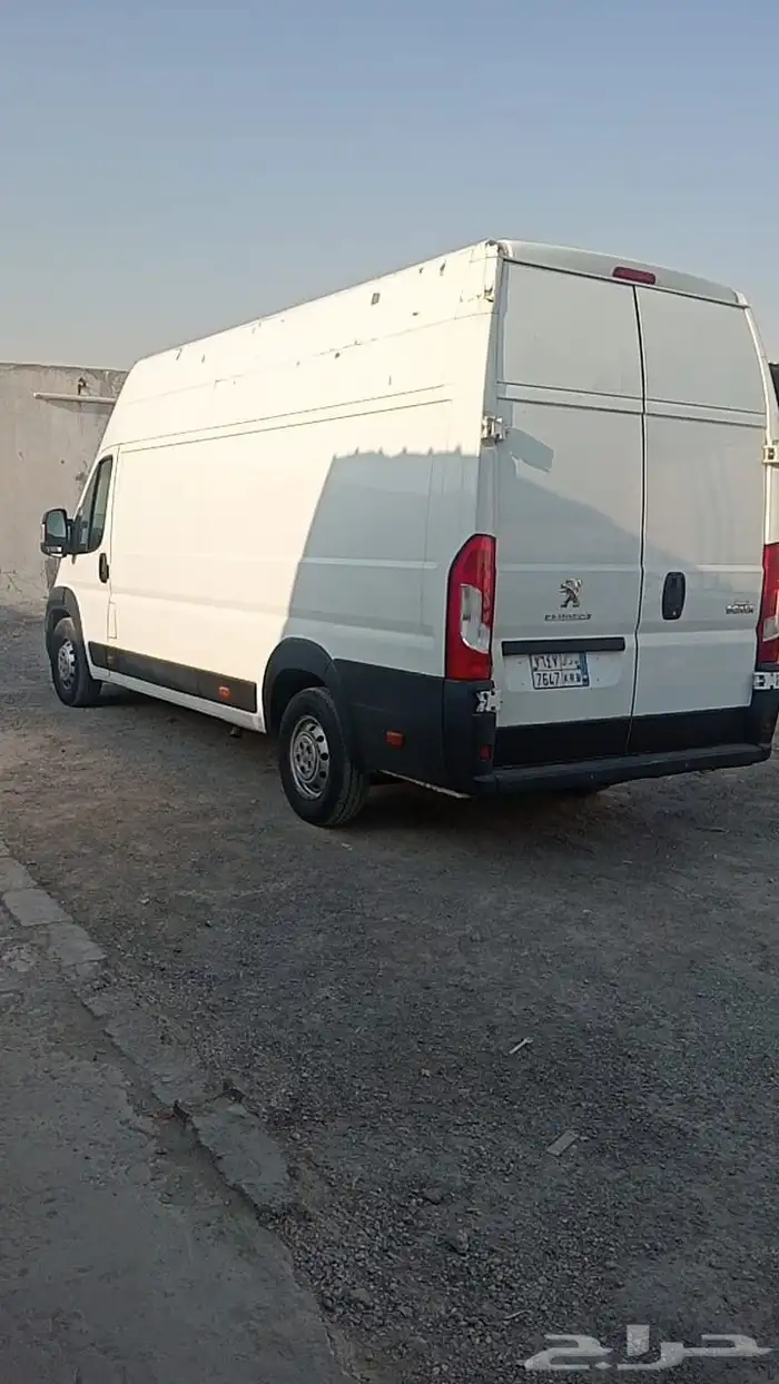 سياره بيجو للبيع 3