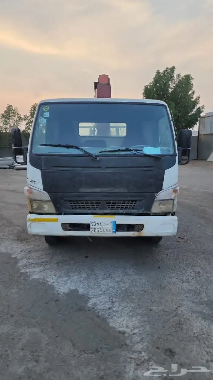 دينا ميتسوبيشي 2011 1