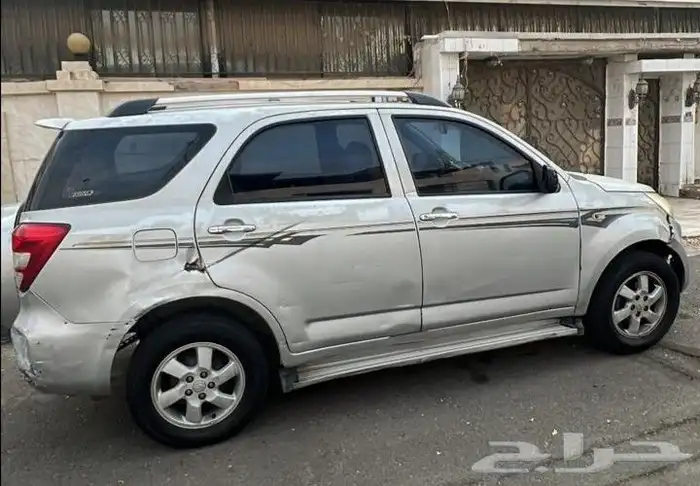 جيب دايهاتسو تيريوس 2010 3