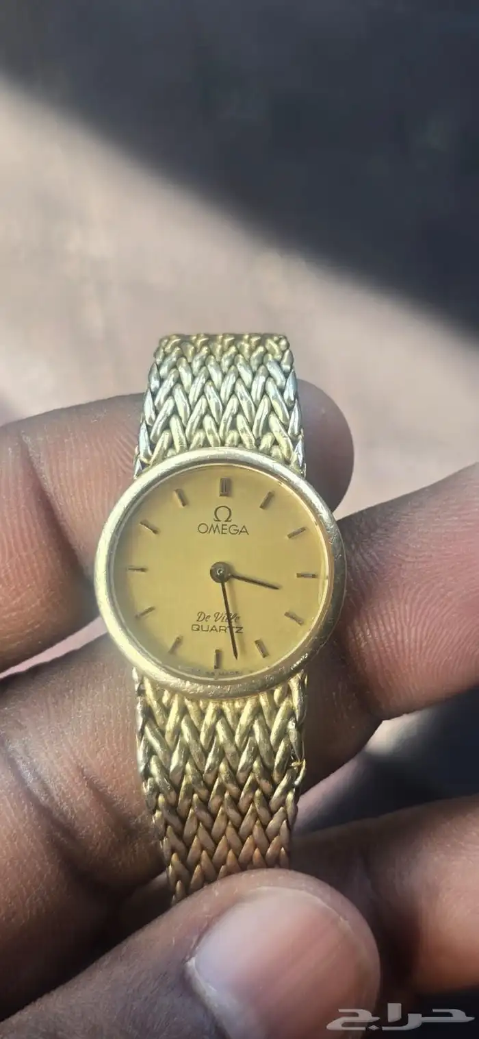 للبيع ساعه اوميغا نساي صغير 1