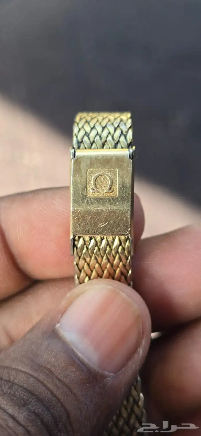 للبيع ساعه اوميغا نساي صغير 3