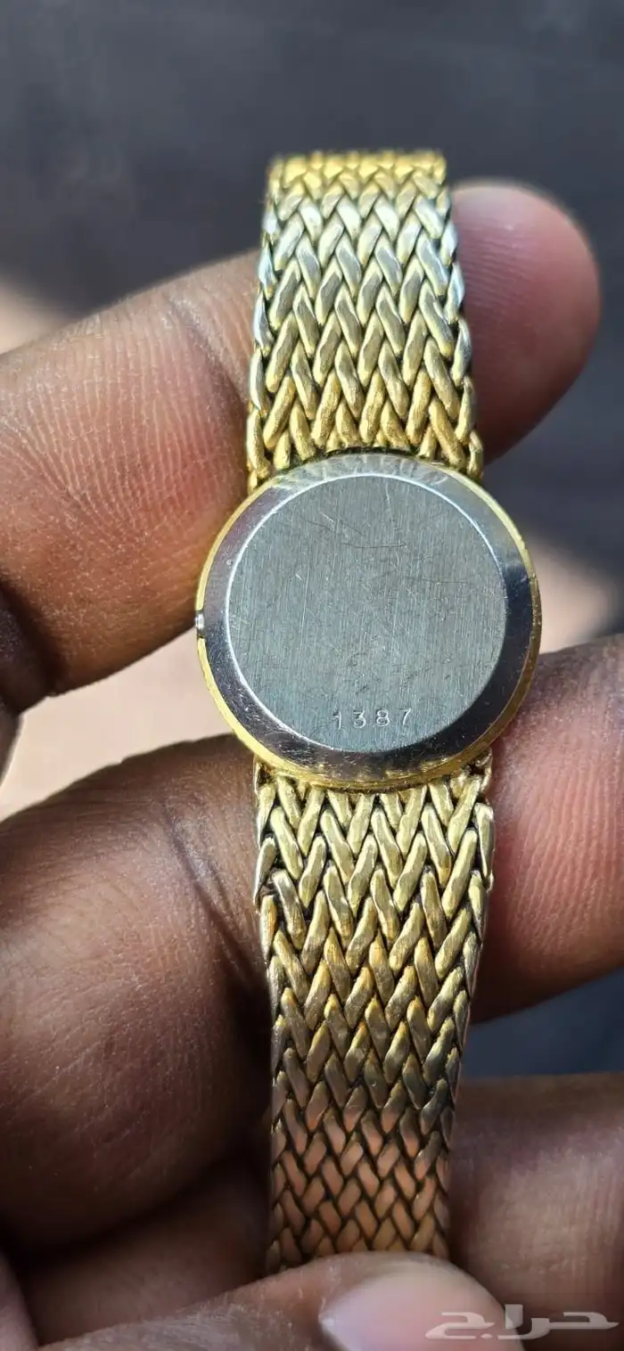 للبيع ساعه اوميغا نساي صغير 2