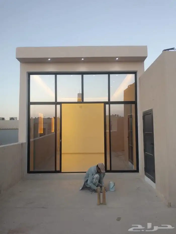 مقاول ملاحق صندويش بنل 26