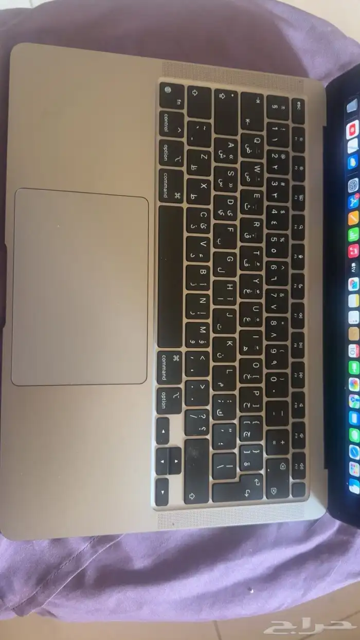 ابل ماك بوك اير 1