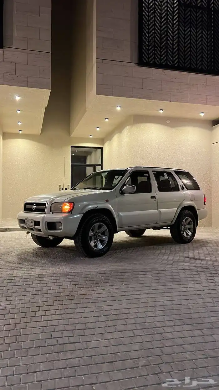 نيسان باثفندر 2002 0