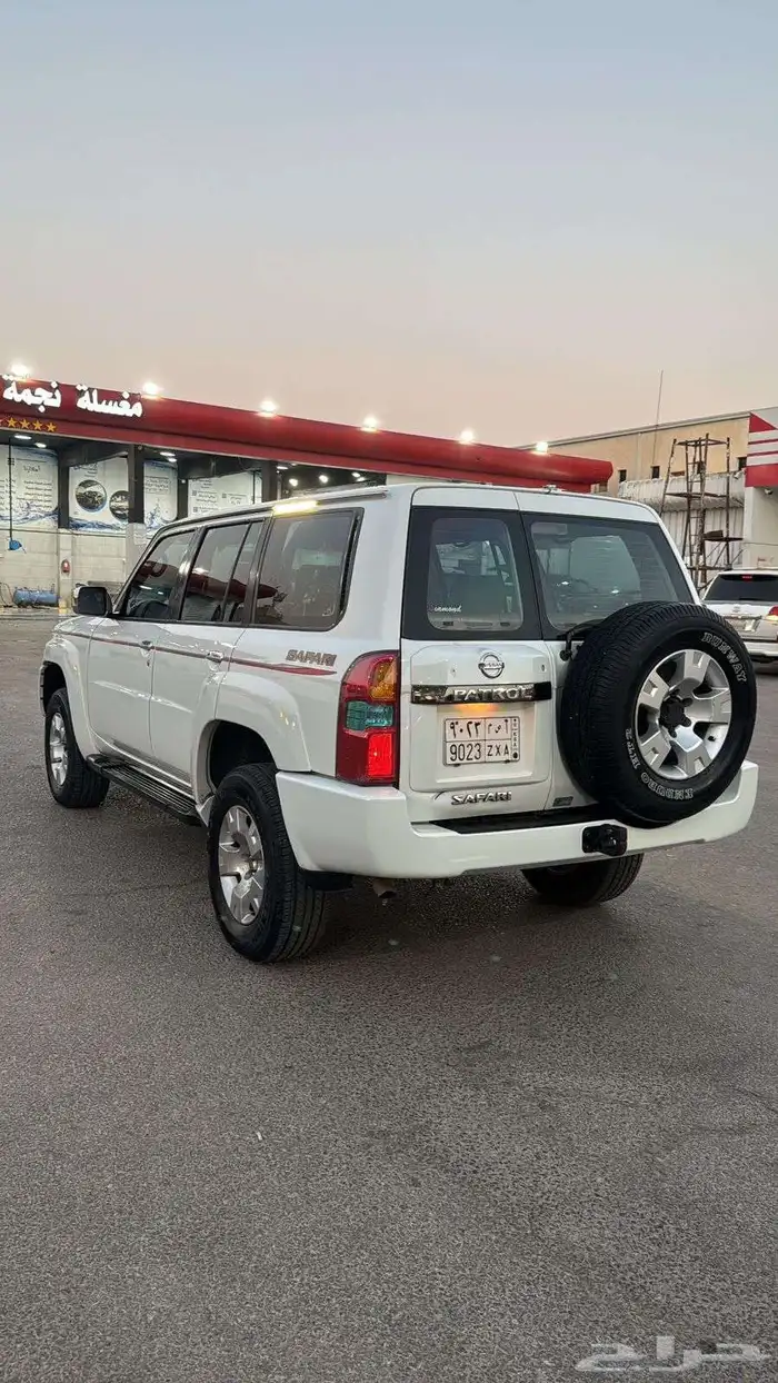 فتك سفاري 2009 نص فل 8