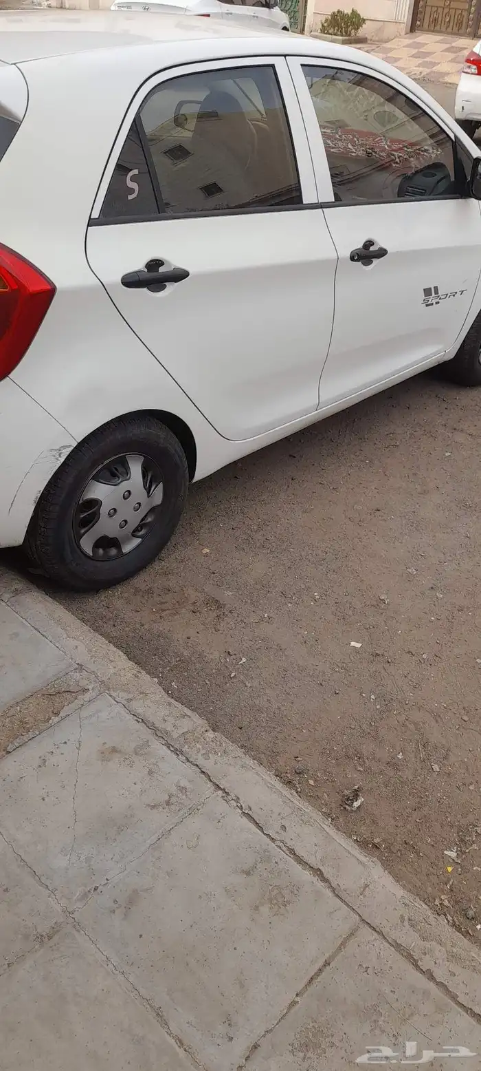 بيكانتو موديل 2016 اللون ابيض مشي في حدود 200 الف غير عادي 4