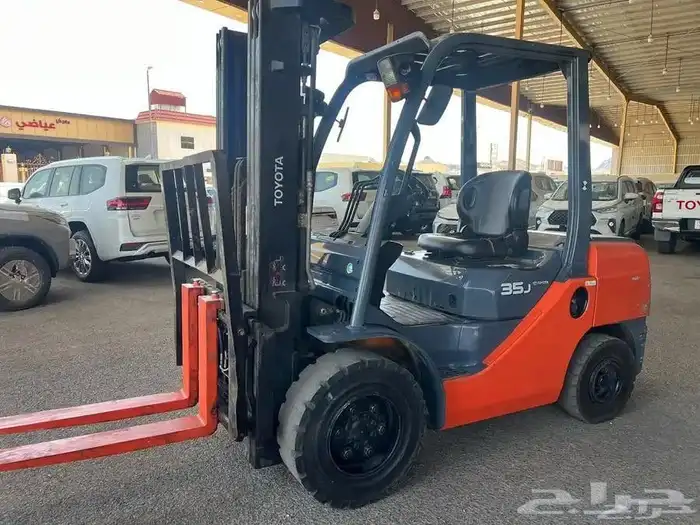 فوركلفت للايجار رافعه شوكيه للايجار رافعات فوركلفت 3