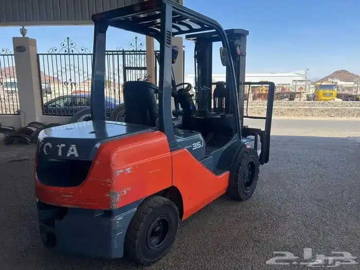 فوركلفت للايجار رافعه شوكيه للايجار رافعات فوركلفت 5