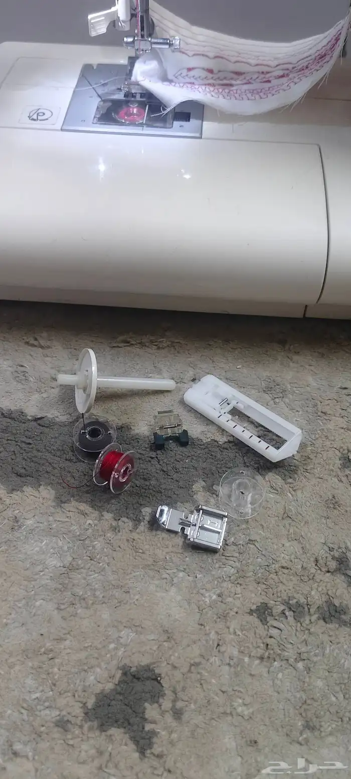 مكينة خياطة و تطريز سنجر إلكتروني 6