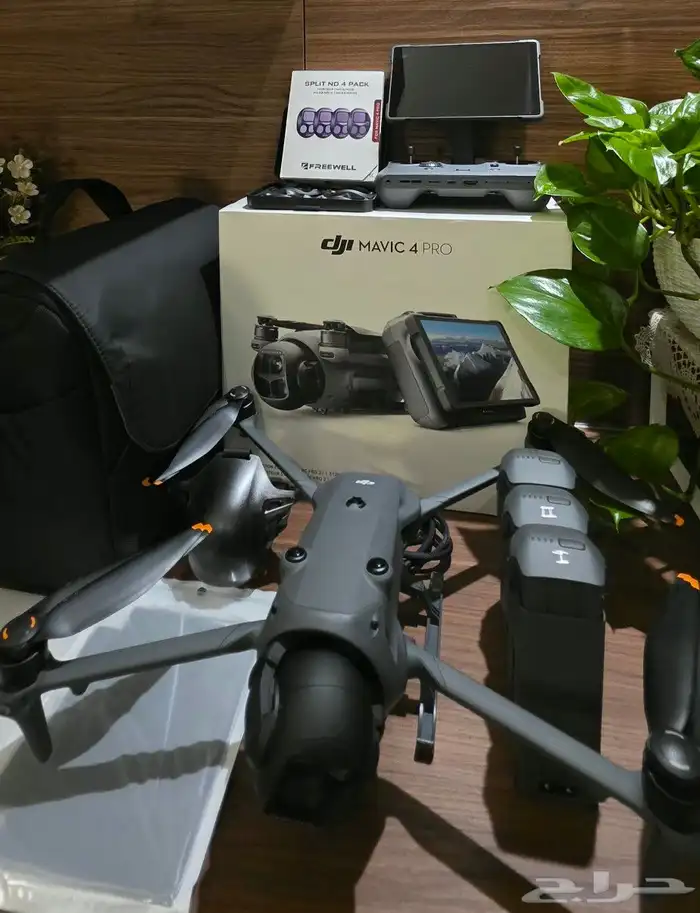 DJI MAVIC 4 Pro 512GB Creator Combo 1